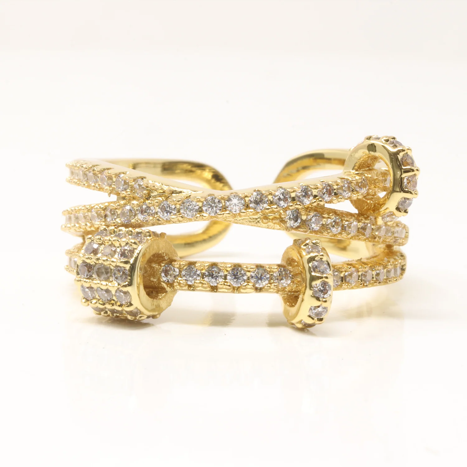 Anillo Doble con Piedras y Detalles de Ruedas – Dorado | Modelo LX-9678R - Image 4