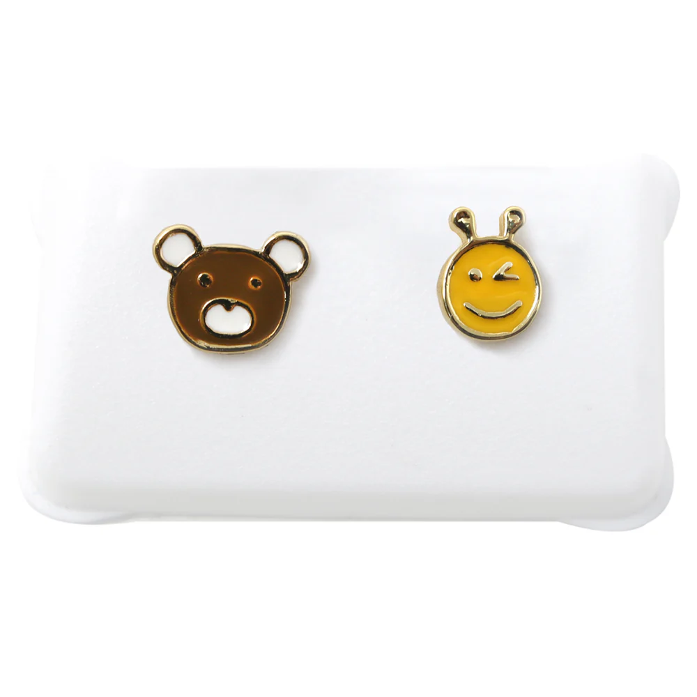 ARETE SET 3 PARES – LX-9640E Modelos surtidos: oso, abeja, “Oh!”, flor, tortuga ¡3 diseños diferentes llenos de ternura y estilo! - Image 3