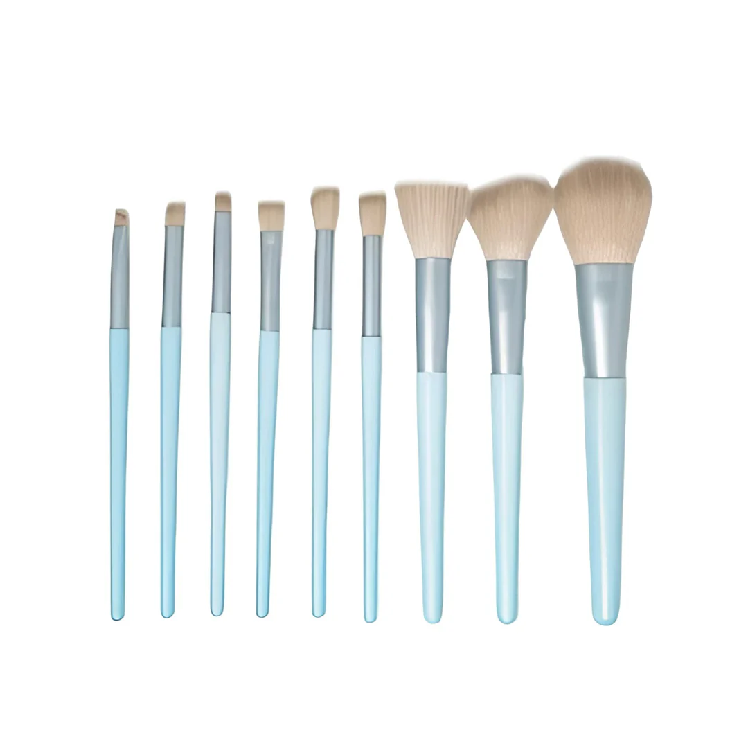 Cosmetiquera Plata con 9 Brochas de Maquillaje - Image 4