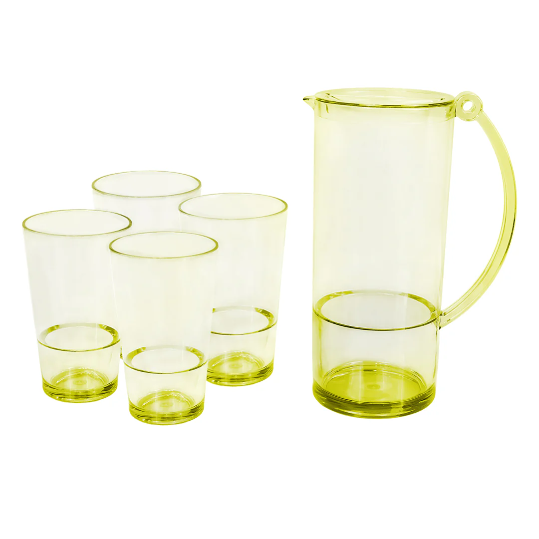 Set de Jarra Transparente Amarilla con 4 Vasos – Plástico Resistente